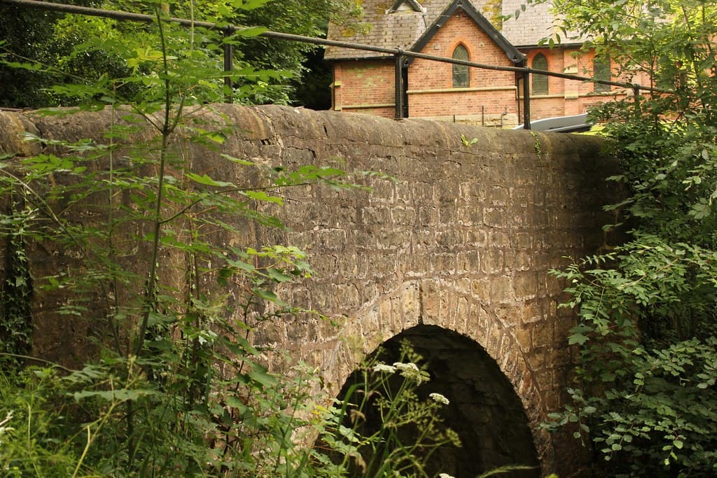 Whaley Thorns, Bolsover