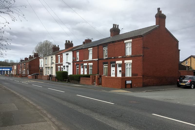 Parr, St. Helens