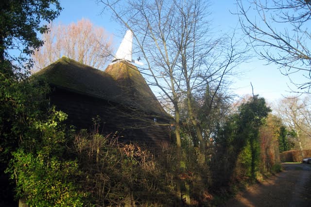 Egerton, Ashford